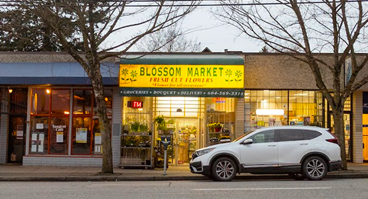 Blossom Market Exterior